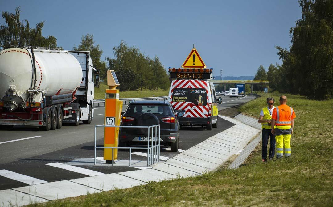 Refuges et postes d'appel d’urgence