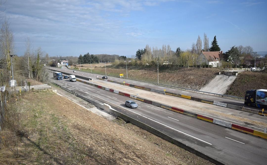 A13 Heudebouville